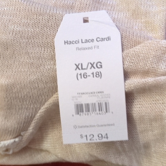 Time And Tru Nwt Women's Beige Sweater Size Xl - Picture 8 of 8